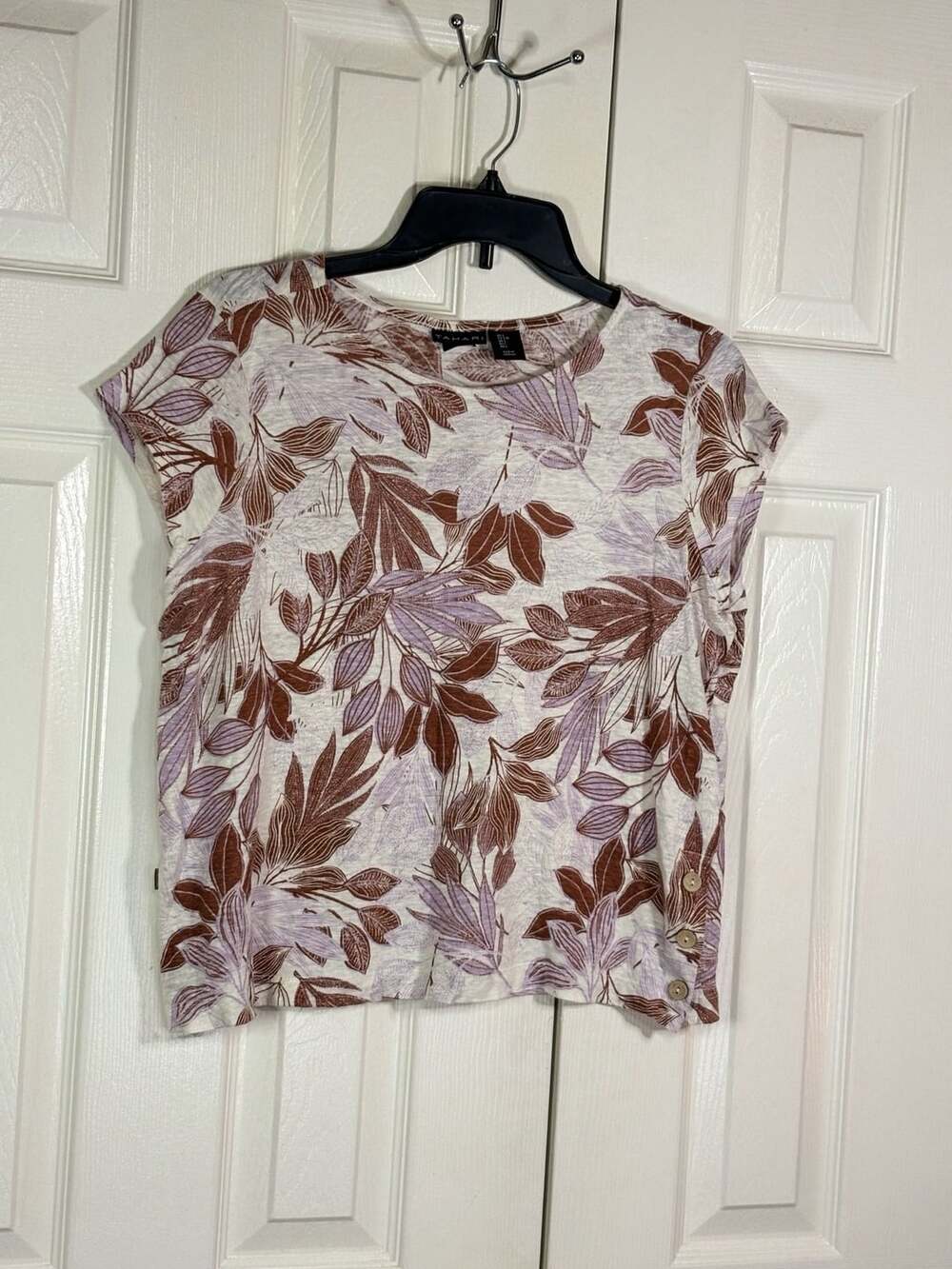 Tahari 100% Linen Leaf Print Top Size L Brown Pink Crewneck Button Accent - Picture 3 of 8
